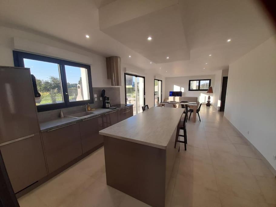 Maison Neuve A 1 Km De La Holiday home